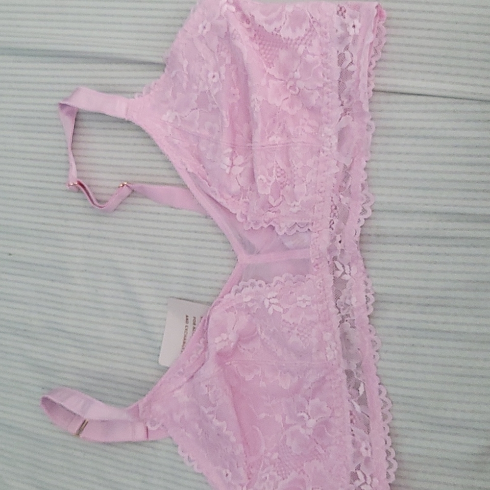 Lacey Bralette-never wore, tagged